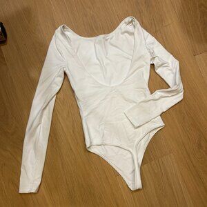 Aritzia Contour Bodysuit Low Back Long Sleeve White XS